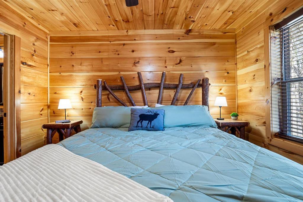 Bobcat Den By Eden Crest Villa Gatlinburg Dış mekan fotoğraf