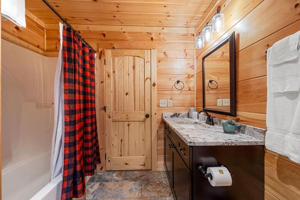 Bobcat Den By Eden Crest Villa Gatlinburg Dış mekan fotoğraf