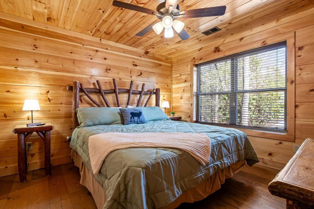 Bobcat Den By Eden Crest Villa Gatlinburg Dış mekan fotoğraf