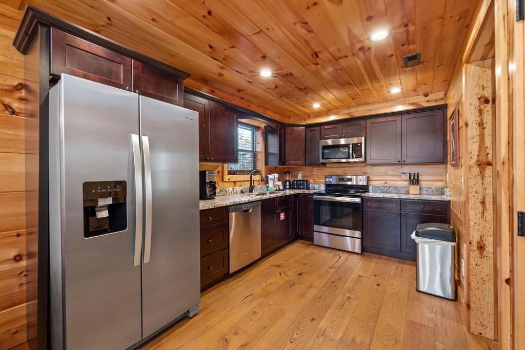 Bobcat Den By Eden Crest Villa Gatlinburg Dış mekan fotoğraf